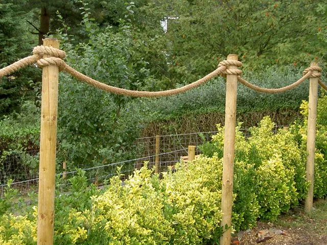 how to attach garden rope to posts
